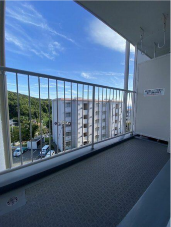 神戸市垂水区塩屋町、マンションのバルコニー画像です