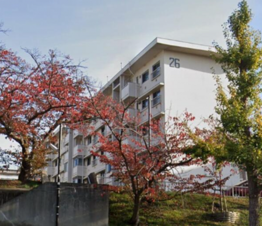 神戸市垂水区狩口台、マンションの外観画像です