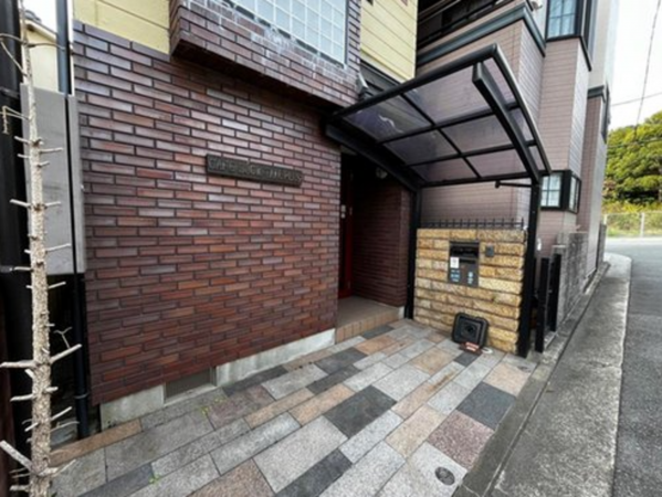 神戸市垂水区北舞子、中古一戸建ての外観画像です