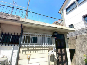 神戸市垂水区塩屋町、中古一戸建ての外観画像です