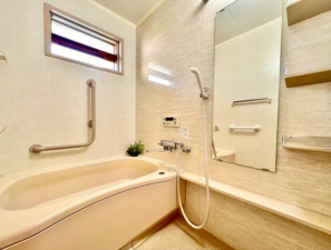 神戸市垂水区天ノ下町、マンションの風呂画像です