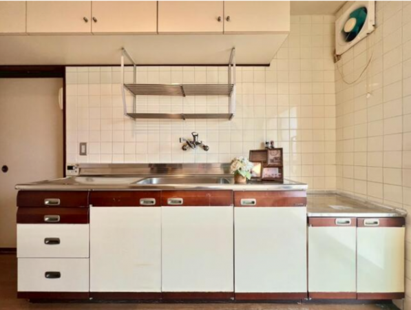 神戸市垂水区天ノ下町、マンションのキッチン画像です