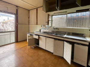 神戸市垂水区千代が丘、中古一戸建てのキッチン画像です