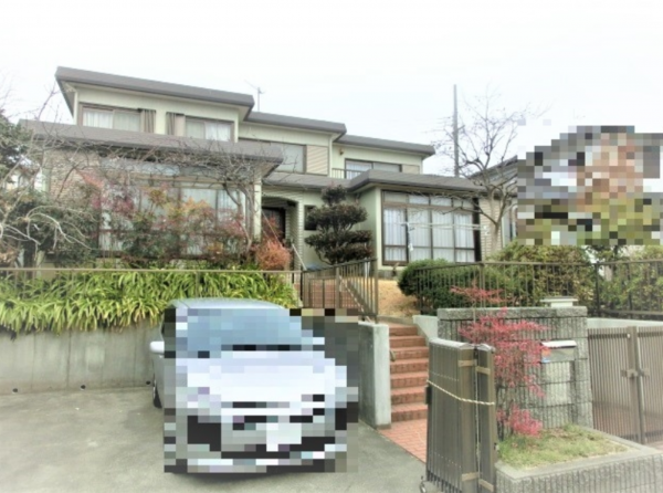 神戸市垂水区霞ケ丘、中古一戸建ての外観画像です