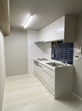 神戸市垂水区上高丸、マンションのキッチン画像です