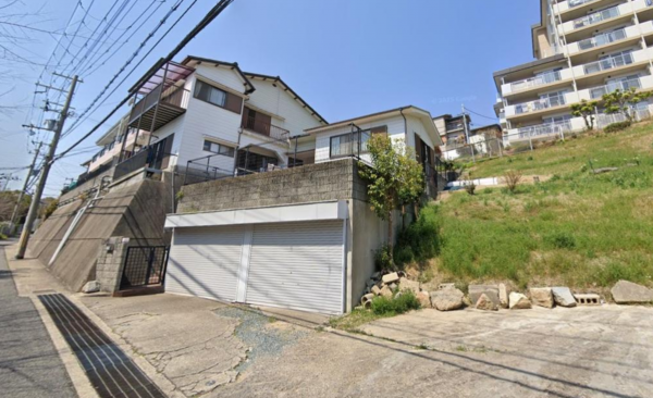 神戸市垂水区西舞子、中古一戸建ての外観画像です