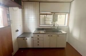 神戸市垂水区西舞子、中古一戸建てのキッチン画像です