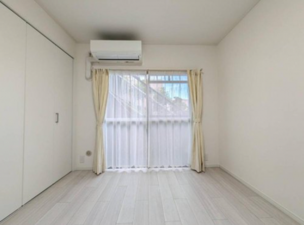 神戸市垂水区西舞子、マンションの居間画像です