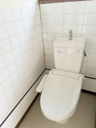 神戸市垂水区城が山、中古一戸建てのトイレ画像です