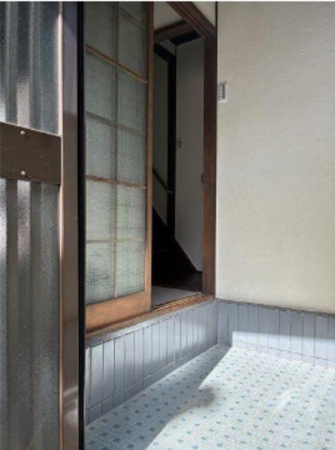 神戸市垂水区城が山、中古一戸建ての玄関画像です