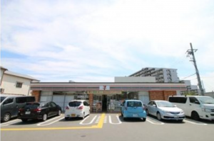 神戸市垂水区西舞子、土地のコンビニ画像です