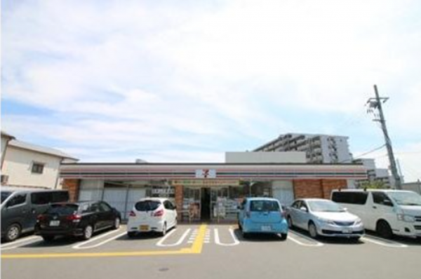 神戸市垂水区西舞子、土地のコンビニ画像です