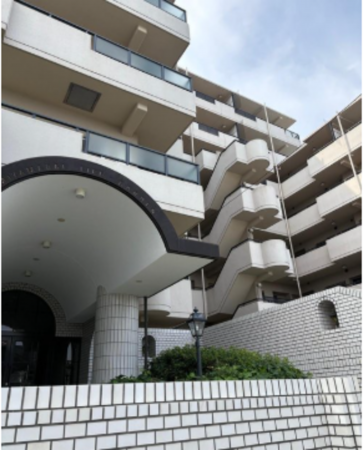 神戸市垂水区美山台、マンションの外観画像です