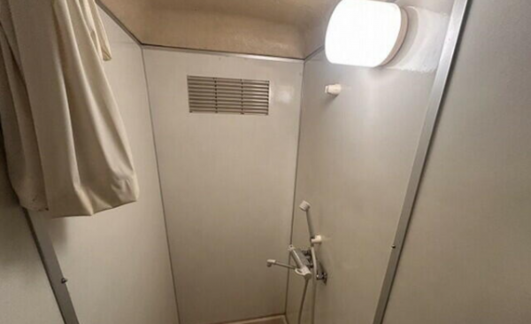 神戸市垂水区塩屋町、中古一戸建ての風呂画像です