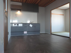 神戸市垂水区東垂水、収益物件/マンションの居間画像です