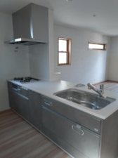 神戸市垂水区西舞子、新築一戸建てのキッチン画像です