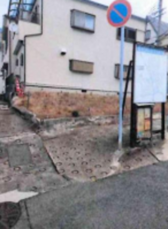 神戸市垂水区東垂水、土地の前面道路を含む現地写真画像です