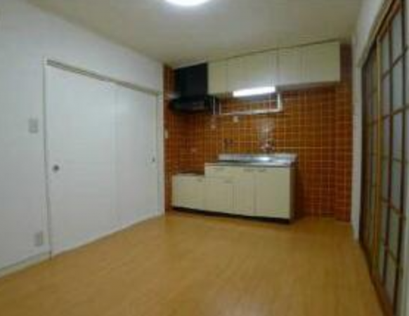 神戸市垂水区坂上、マンションのキッチン画像です