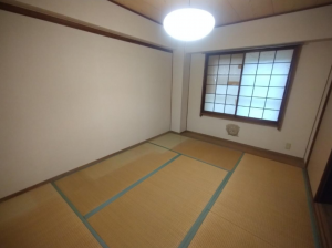 神戸市垂水区塩屋町、マンションの内装画像です