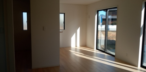 神戸市垂水区上高丸、新築一戸建ての居間画像です