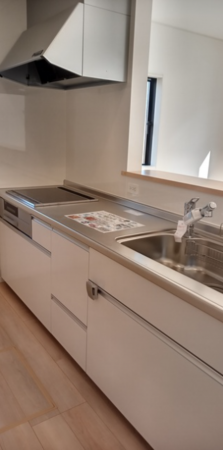 神戸市垂水区上高丸、新築一戸建てのキッチン画像です