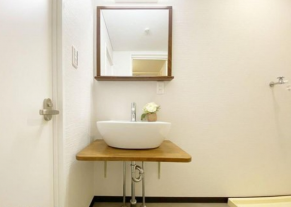 神戸市垂水区霞ケ丘、マンションの洗面画像です