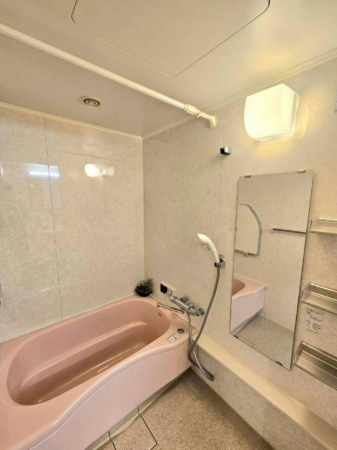 神戸市垂水区霞ケ丘、マンションの風呂画像です