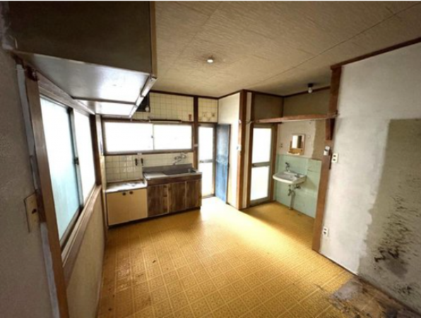 神戸市垂水区星陵台、中古一戸建ての内装画像です