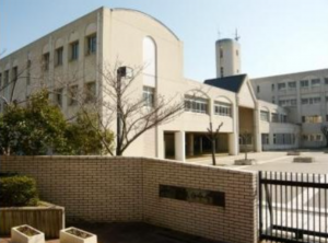 神戸市垂水区星が丘、新築一戸建ての中学校画像です