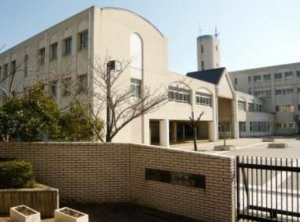 神戸市垂水区星が丘、新築一戸建ての中学校画像です