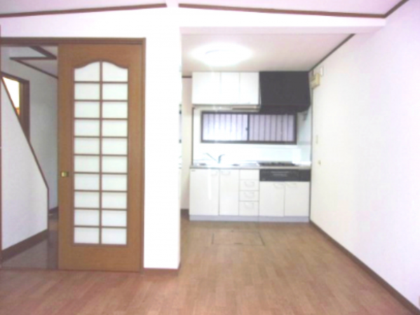 神戸市垂水区塩屋町、中古一戸建ての内装画像です