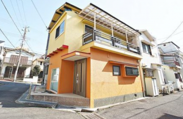 神戸市垂水区上高丸、中古一戸建ての外観画像です