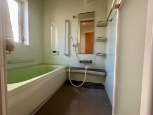 神戸市垂水区北舞子、中古一戸建ての風呂画像です