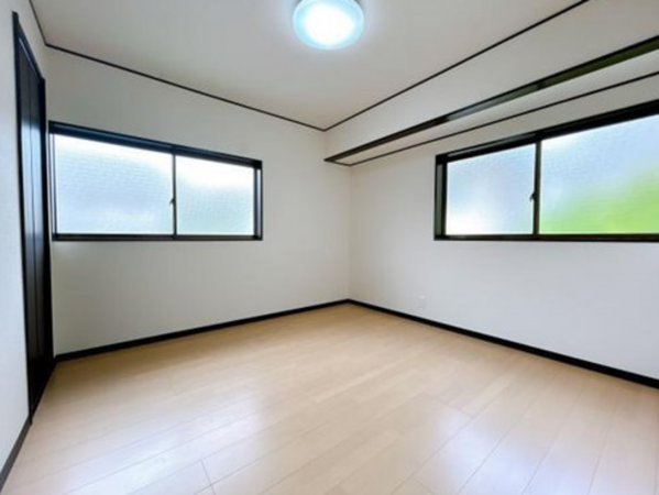 神戸市垂水区千代が丘、中古一戸建ての内装画像です