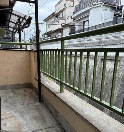 神戸市垂水区旭が丘、中古一戸建てのバルコニー画像です