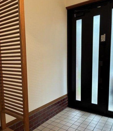 神戸市垂水区旭が丘、中古一戸建ての玄関画像です