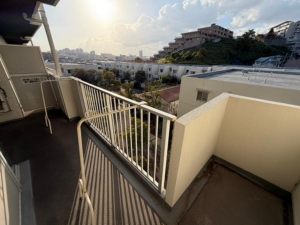 神戸市垂水区西舞子、マンションのバルコニー画像です