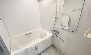 神戸市垂水区清水が丘、マンションの風呂画像です