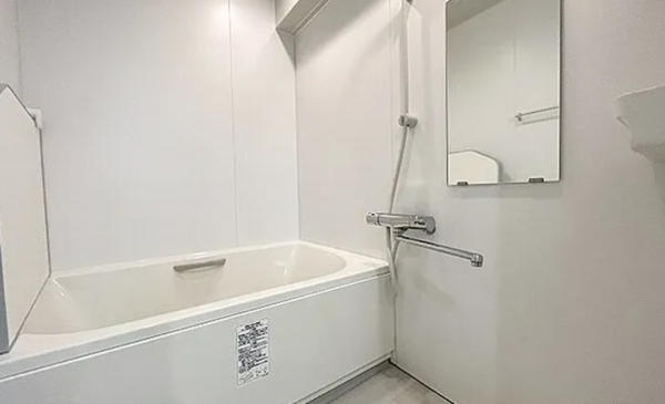 神戸市垂水区清水が丘、マンションの風呂画像です