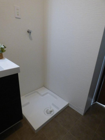 神戸市垂水区舞子坂、中古一戸建ての洗面画像です