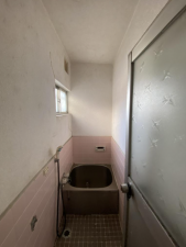 神戸市垂水区西舞子、中古一戸建ての風呂画像です