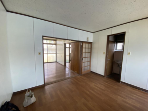 神戸市垂水区西舞子、中古一戸建ての居間画像です