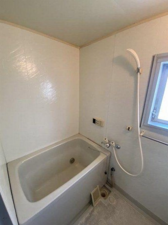 神戸市垂水区塩屋町、マンションの風呂画像です