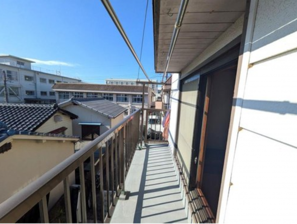 神戸市垂水区霞ケ丘、中古一戸建てのバルコニー画像です