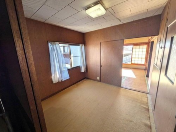 神戸市垂水区霞ケ丘、中古一戸建ての内装画像です