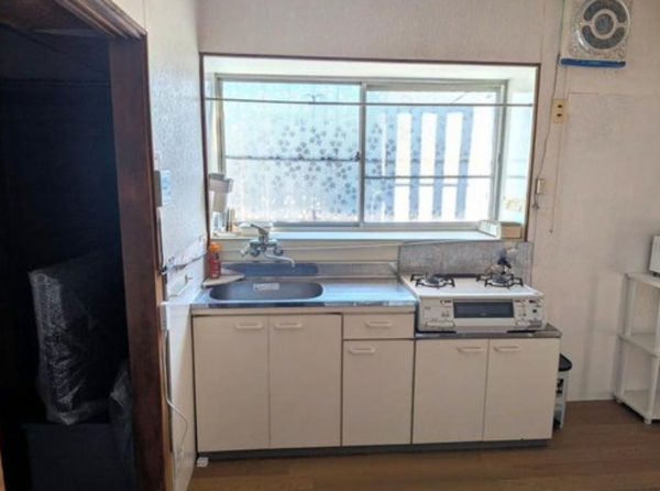 神戸市垂水区霞ケ丘、中古一戸建てのキッチン画像です