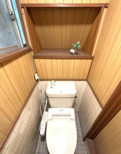 神戸市垂水区清水が丘、中古一戸建てのトイレ画像です