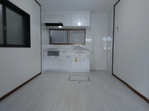 神戸市垂水区北舞子、中古一戸建ての居間画像です