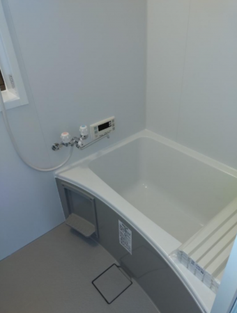 神戸市垂水区北舞子、中古一戸建ての風呂画像です