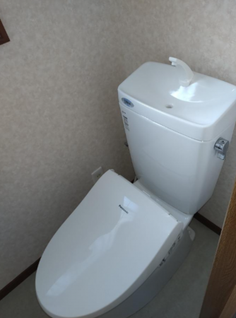 神戸市垂水区北舞子、中古一戸建てのトイレ画像です